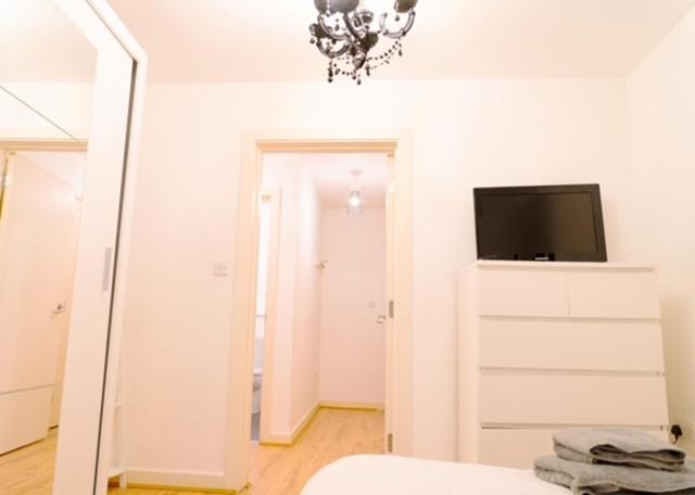 Lovely 1-Bed Apartment In Hackney London Exteriör bild